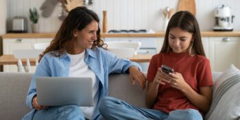 <b>Proteggi i Tuoi Bambini Online</b>